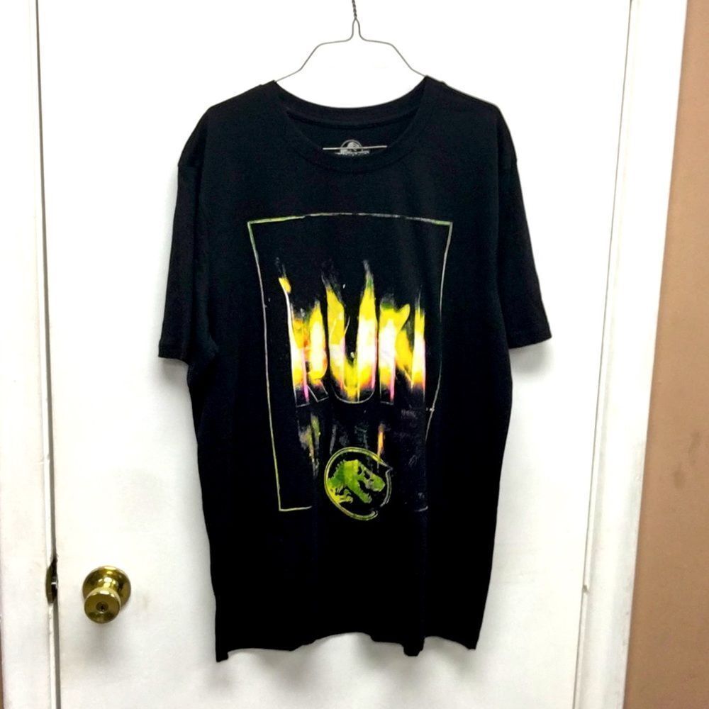 Jurassic Park Run Mens T-Shirt size Large
